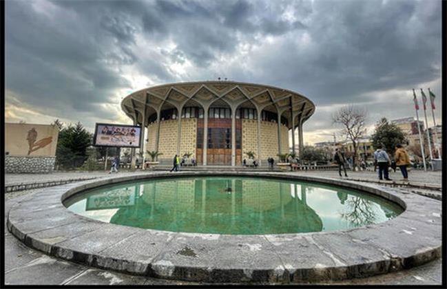 تمام اعضای کانون نمایشنامه نویسان و مترجمان تئاتر ایران استعفا دادند
