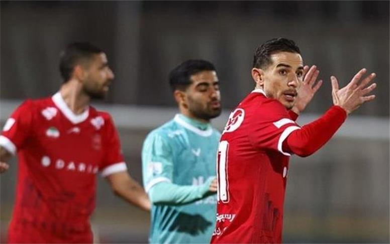 جدایی ۳ نفر از پرسپولیس