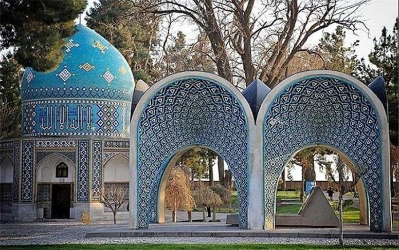 مرمت و ساخت آرامگاه مفاخر در ۱۷ نقطه کشور