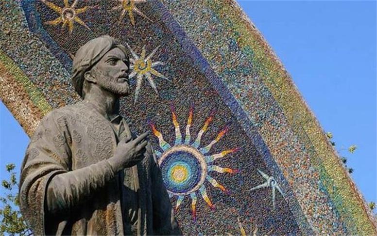 رودکی میراث خرد و انسان‌دوستی را بنیان گذاشت