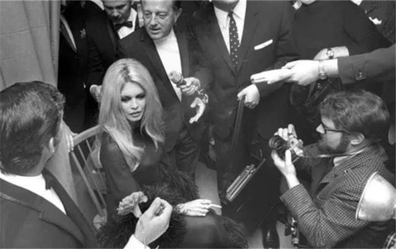 پنج فیلم برجسته برای شناختِ بریژیت باردو