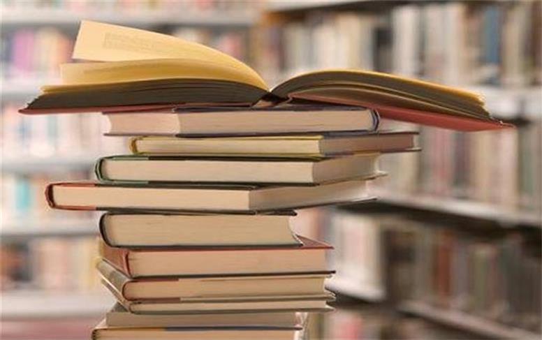 معرفی برگزیدگان «جایزه کتاب سال»