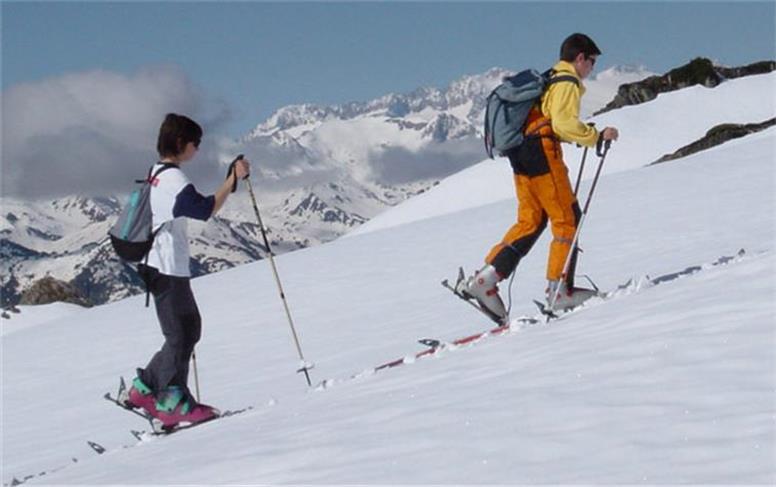 ‌ اسکی صعودی