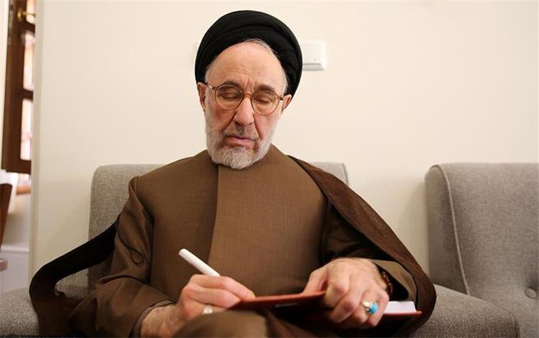 محمد خاتمی: همه دستگیرشدگانی که جز درماندگی از زندگی و اعتراض اتهامی ندارند را آزاد کنید