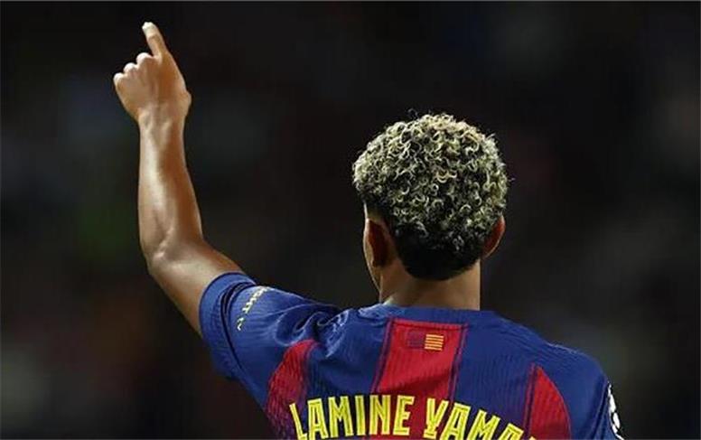 عملیات اضطراری بارسا برای نجات یامال از حاشیه‌ها