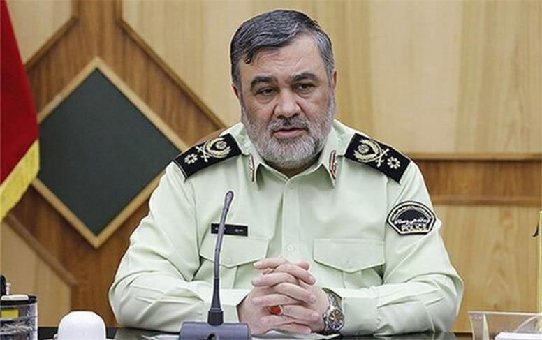 سردار اشتری: در موضوع قانون حجاب باید منتظر خواست مردم و قانون باشیم