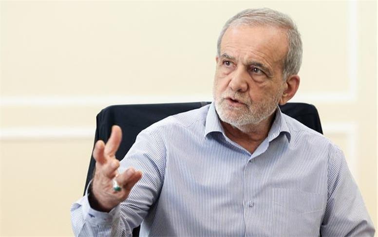 پزشکیان: رقم اضافه‌کار پرستاران، اصلاً قابل قبول نیست و باید اصلاح شود