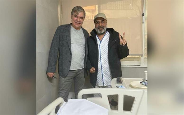 رضا عطاران در بیمارستان