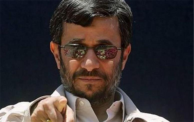 میراث نامحمود احمدی نژاد، نمایش اغراق شده انقلابیگری!