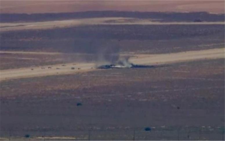 سقوط بمب‌افکن B-52 آمریکا