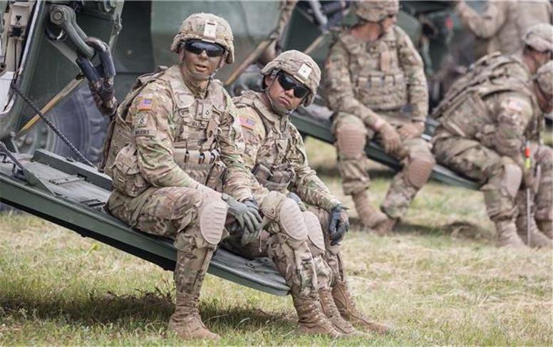 پنتاگون برای چند هفته عملیات زمینی آماده شد