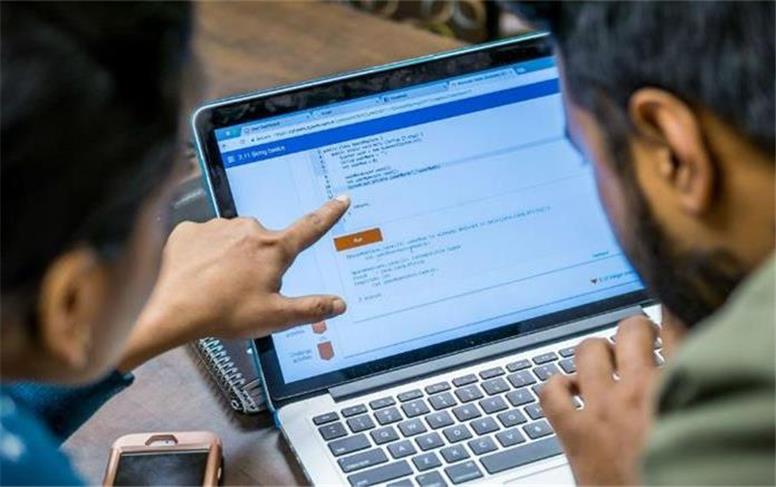 پشت پرده قطع ارتباط سایت های دولتی