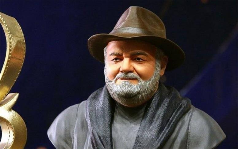 رونمایی از سردیس اکبر عبدی