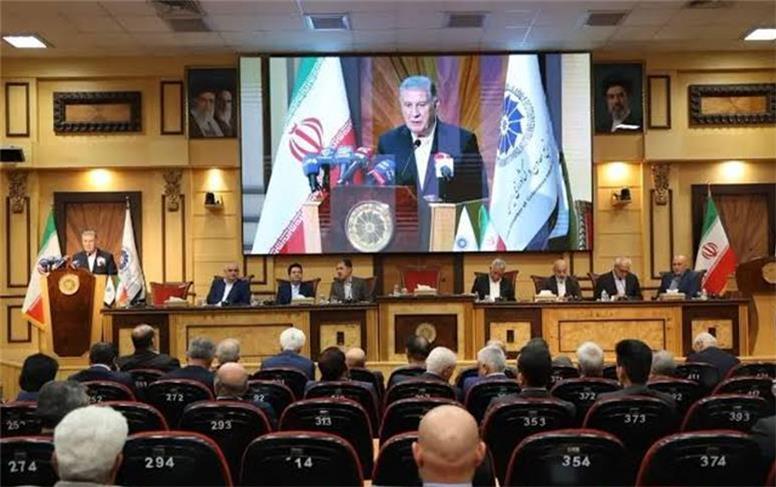 هشدار رئیس اتاق بازرگانی: آمار رشد منفی صنعت نگران‌کننده است
