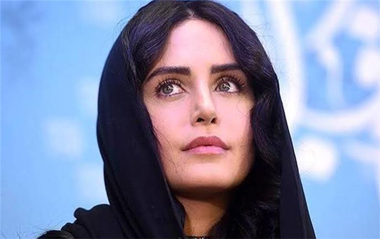 یک سال حبس برای الناز شاکردوست