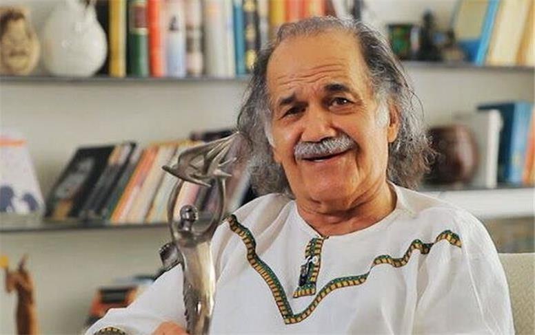 پیکر سیروس ابراهیم‌زاده در راه تهران
