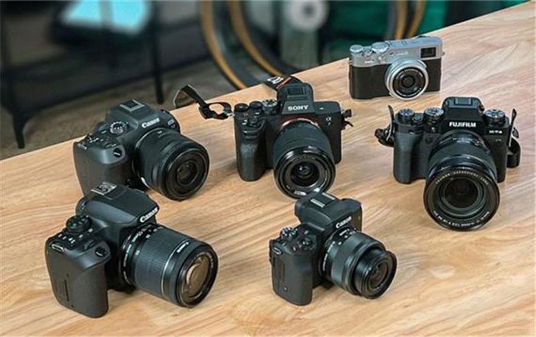 قیمت انواع دوربین‌های عکاسی + جدول
