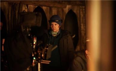 فیلم‌سازی که واقعیات را در برابر خیال قرار می‌دهد