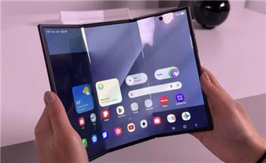 سامسونگ Galaxy Z TriFold در نمایشگاه CES رونمایی شد