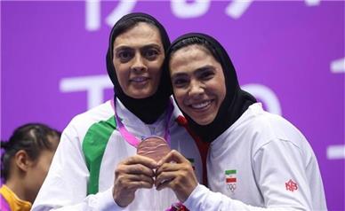 محرومیت سنگین خواهران منصوریان