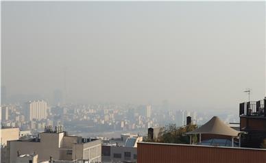 آلودگی هوا و آنفولانزا 16 استان را تعطیل کرد