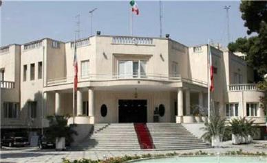 عددها از سیاستگذاران صریح‌تر حرف می‌زنند