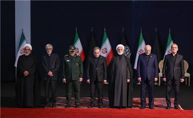 تمام مردان خامنه ای