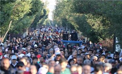 همایش پیاده‌روی خانوادگی در تبریز