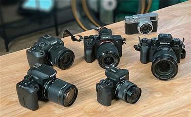 قیمت انواع دوربین‌های عکاسی + جدول